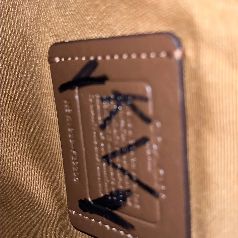 Coach Signature Tote w/Matching Pouch - Picture 15 of 17